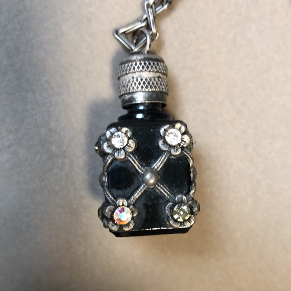 Vintage Perfume Bottle France LVP Silver Necklace La Vie Parisienne Scent 90s - Picture 3 of 7